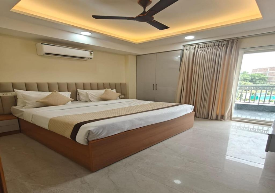 akshay premium suites