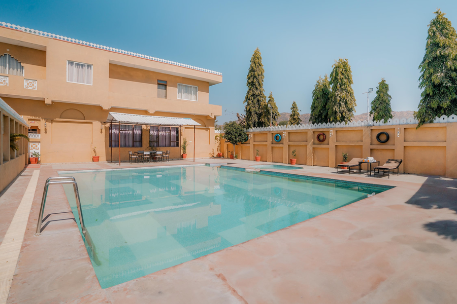 Hari Priya Resort Udaipur,Rajasthan>>Udaipur,3 star