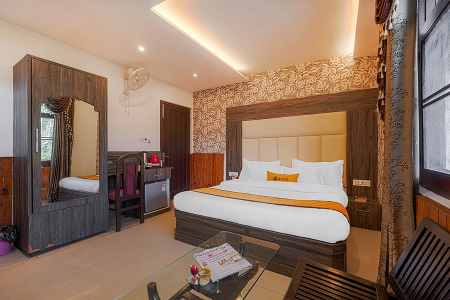 Pax Sunrise Inn Dalhousie,Mall Road Dalhousie,3 star