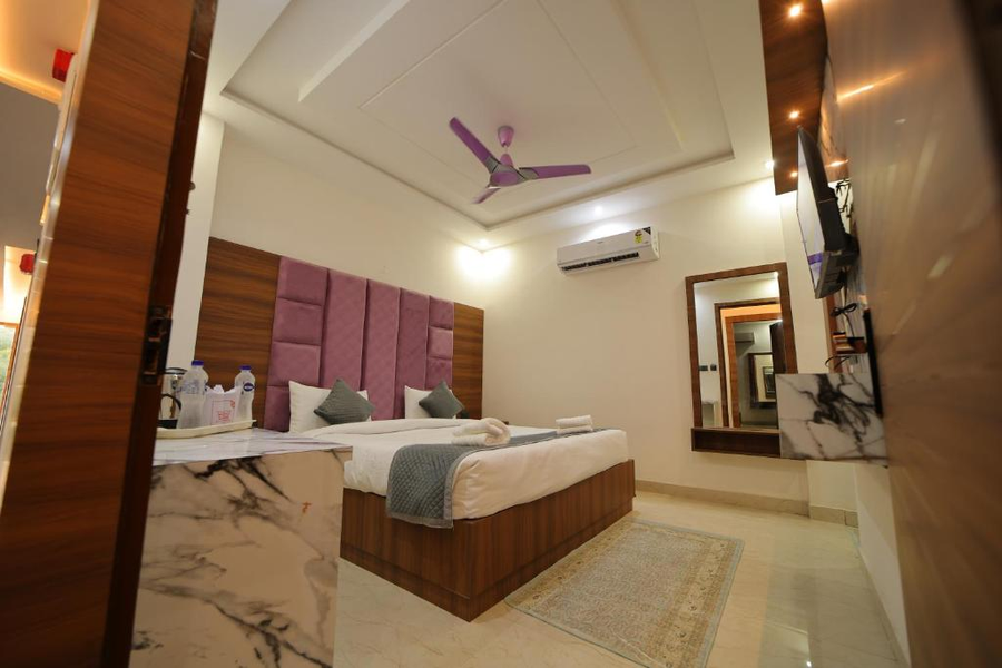 hotel dev vilas
