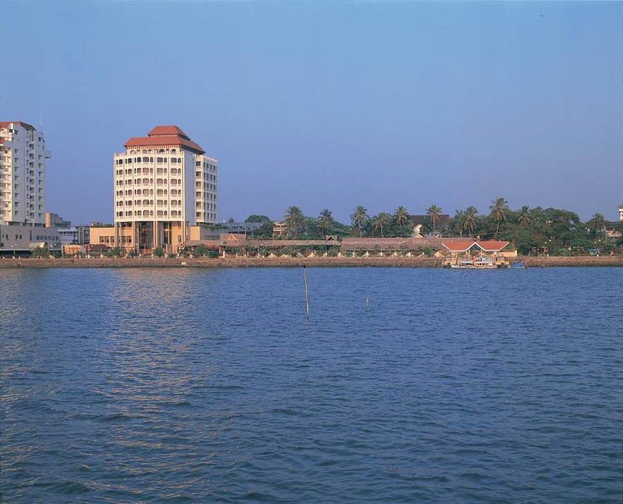 Vivanta Ernakulam, Marine Drive,Marine Drive Kochi,5 star