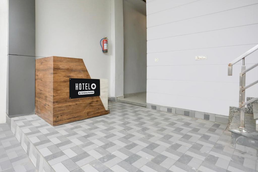 hotel o bareilly near satellite bus stand