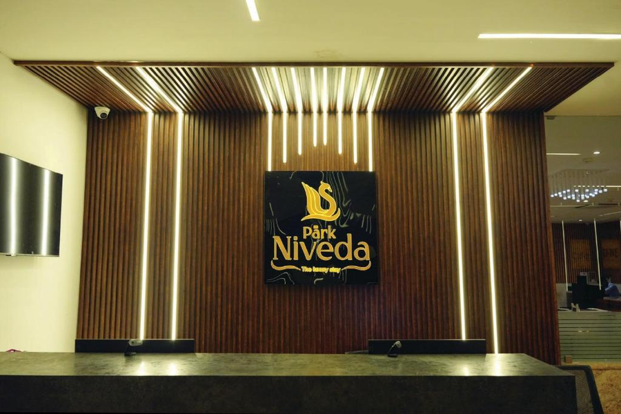 Park Niveda,Benz Circle,3 star