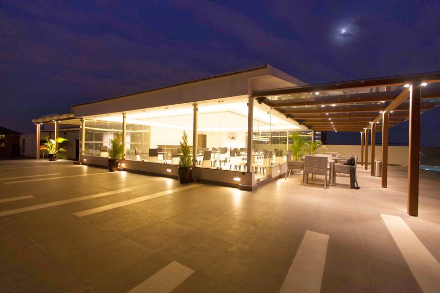 the grand magrath hotel