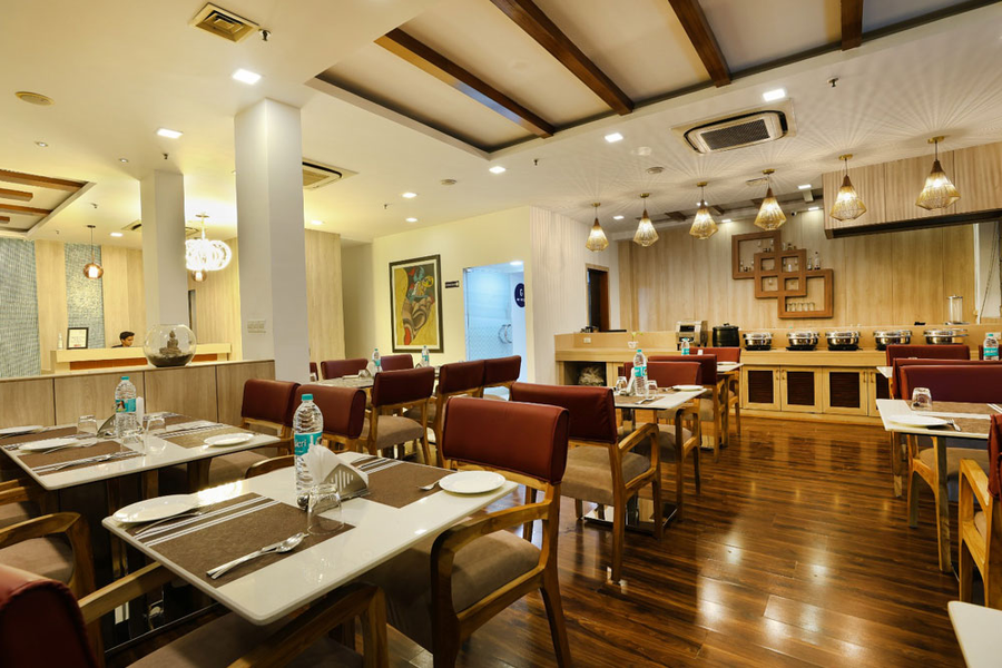 Opo Premier Gk 2,Greater Kailash,4 star