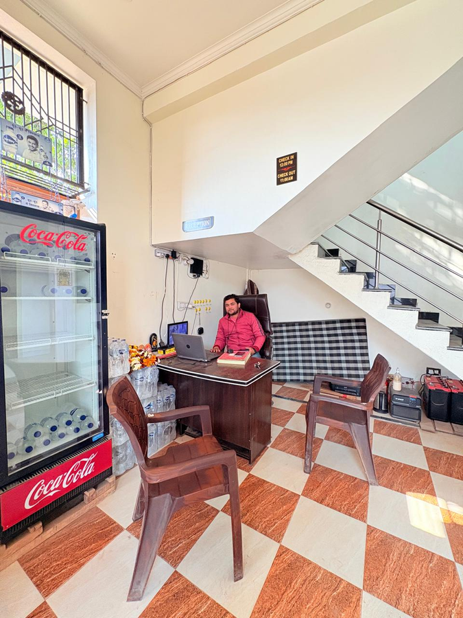 hotel o home ram bila paying guest house