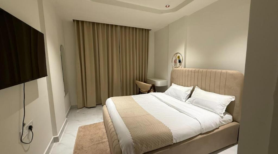 Lux Living Hotel,,3 star