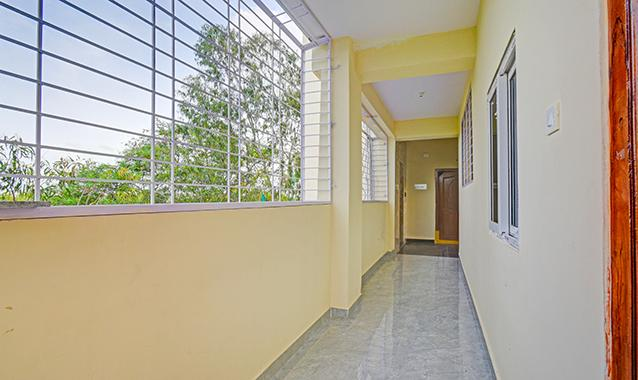 Fabhotel Legacy,Plot No Mig 124, Ruby Visita, Kphb Colony Road No 1, Hyderabad, Medchal Malkajgiri, Kukatpally, Hyderabad 500072,3 star