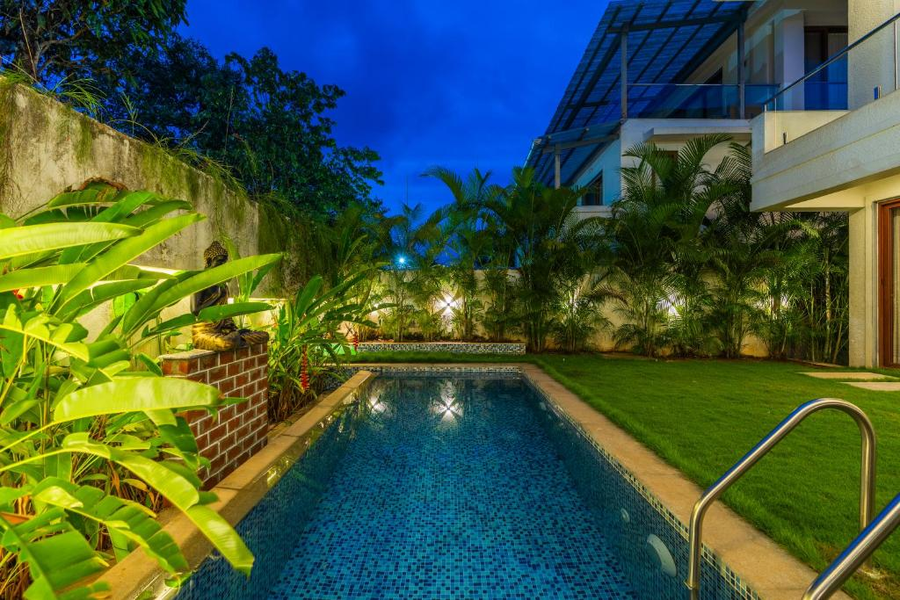 elivaas 3 bhk with pvt pool azalea