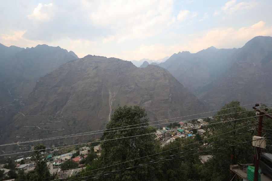 The Sleeping Beauty Hotel,Chamoli>>Auli,3 star