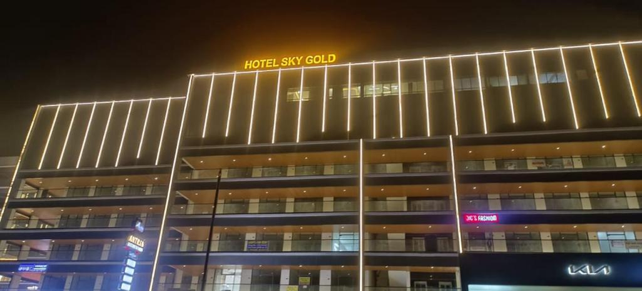 hotel sky gold