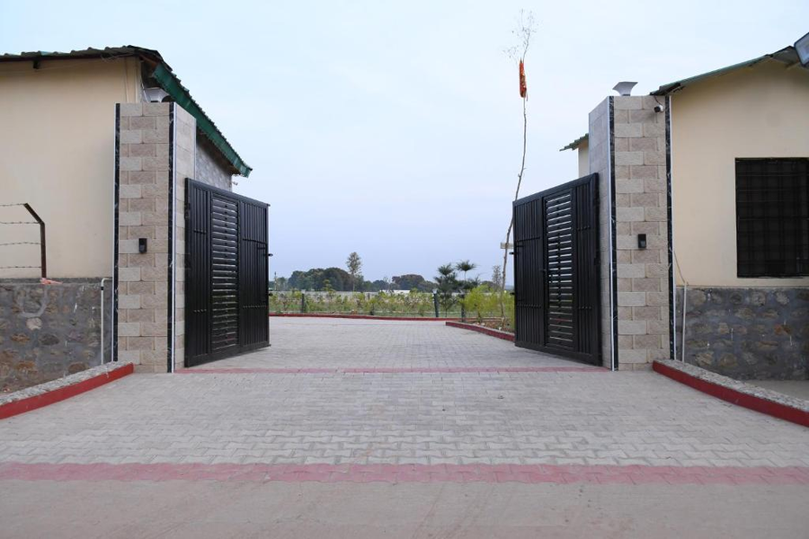 vasant corbett resort