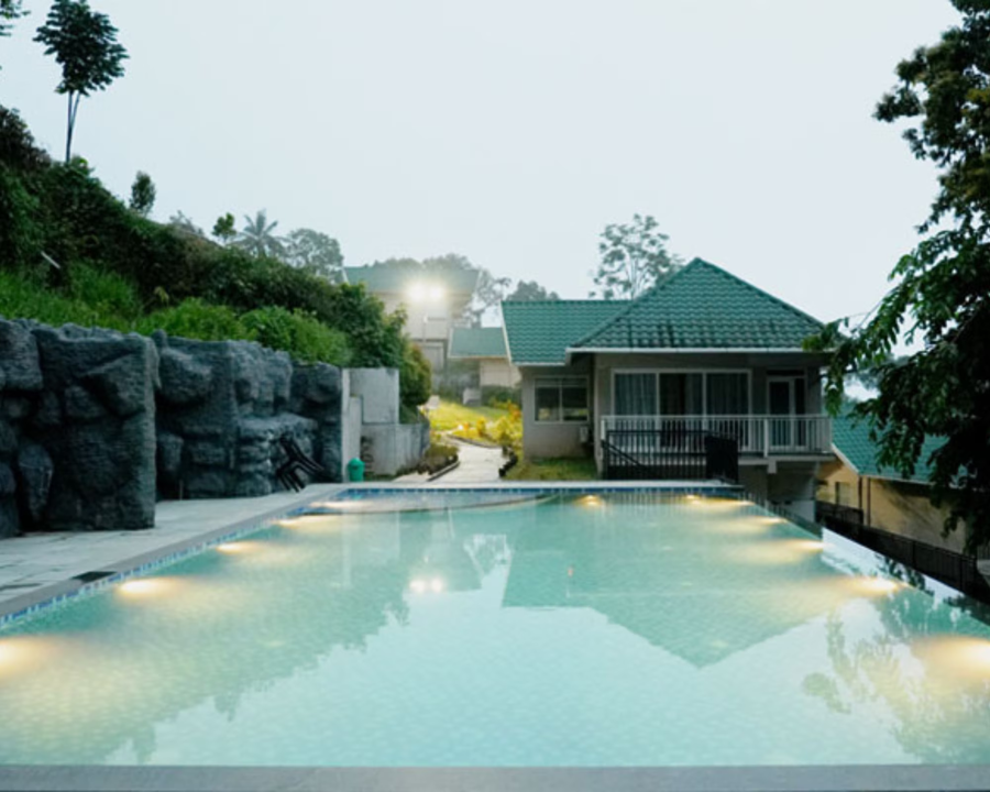 aveda munnar mountains and mist