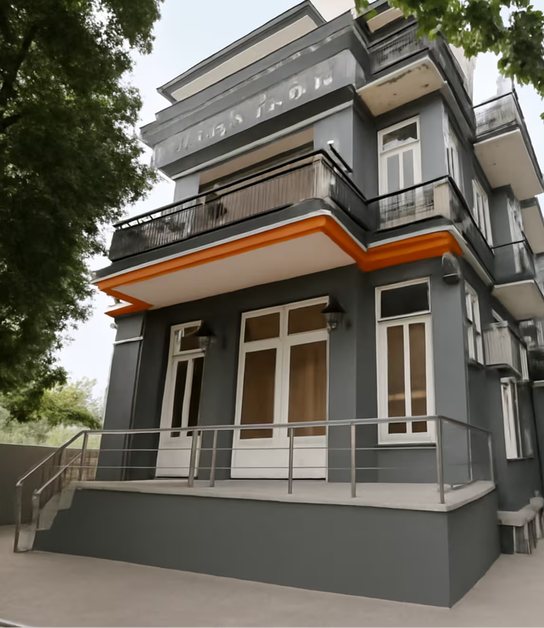 Royal Spark Inn03,Dlf Phase 2,3 star