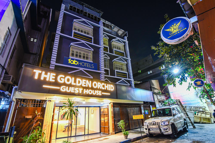 Fabhotel The Golden Orchid,KALIGHAT,3 star