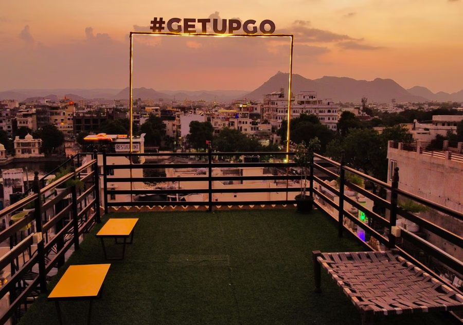The Hosteller Udaipur,Nai>>Udaipur,3 star