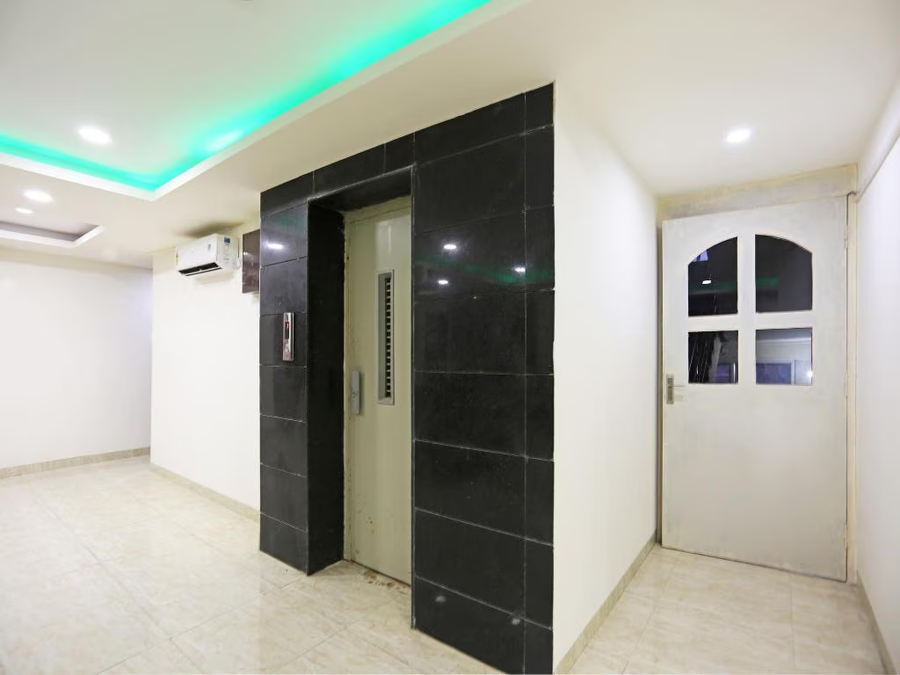 Saalt Patliputra Hotel,Patliputra Colony,3 star