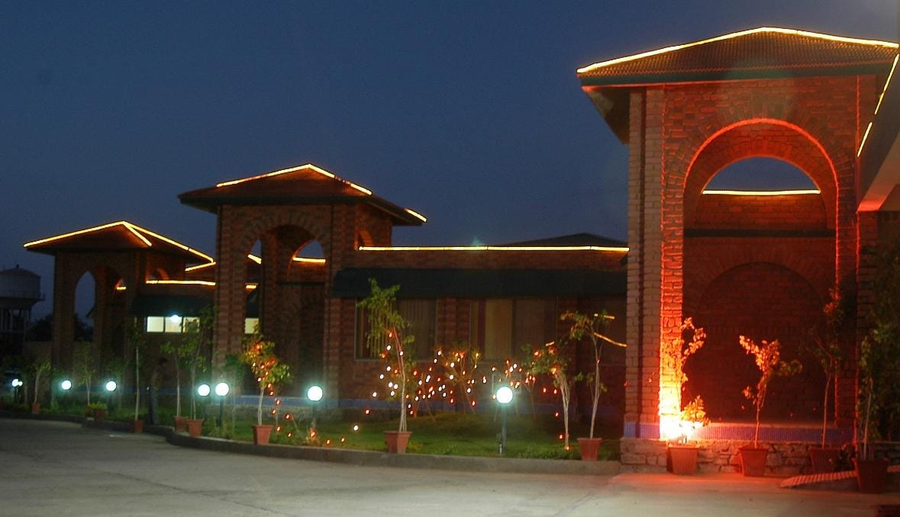 swapanlok farms and resorts