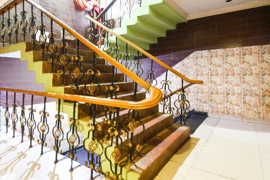 Super Collection O Bhubaneswar City Center,Cuttack Road,3 star