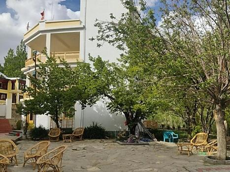 ewam chunka guest house ladakh by lexstays