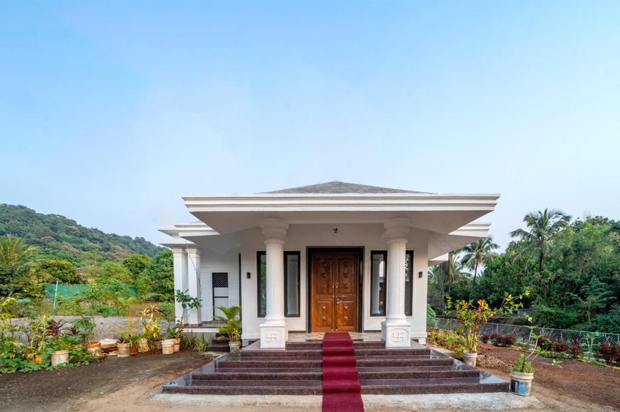 Happy Stay Villa - Kashid Beach,Kashid Beach,3 star