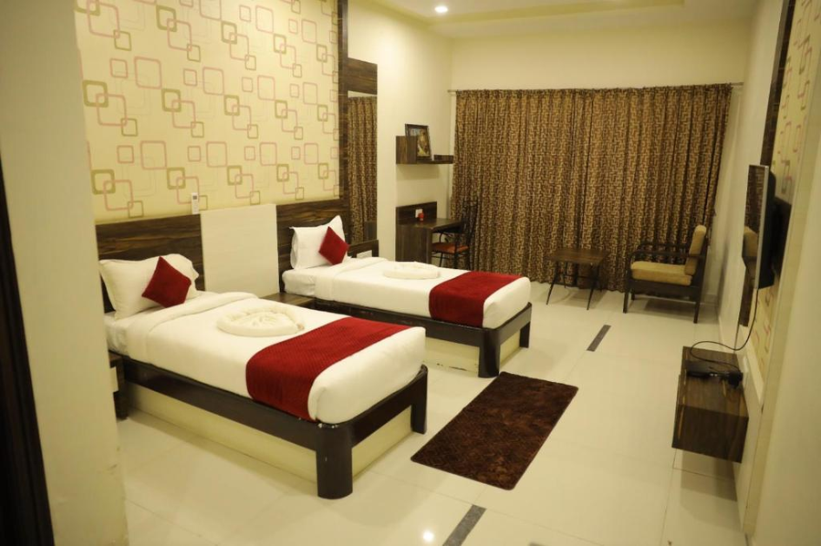Hotel Shashinag Residency,Vijayapura>>Bijapur,4 star