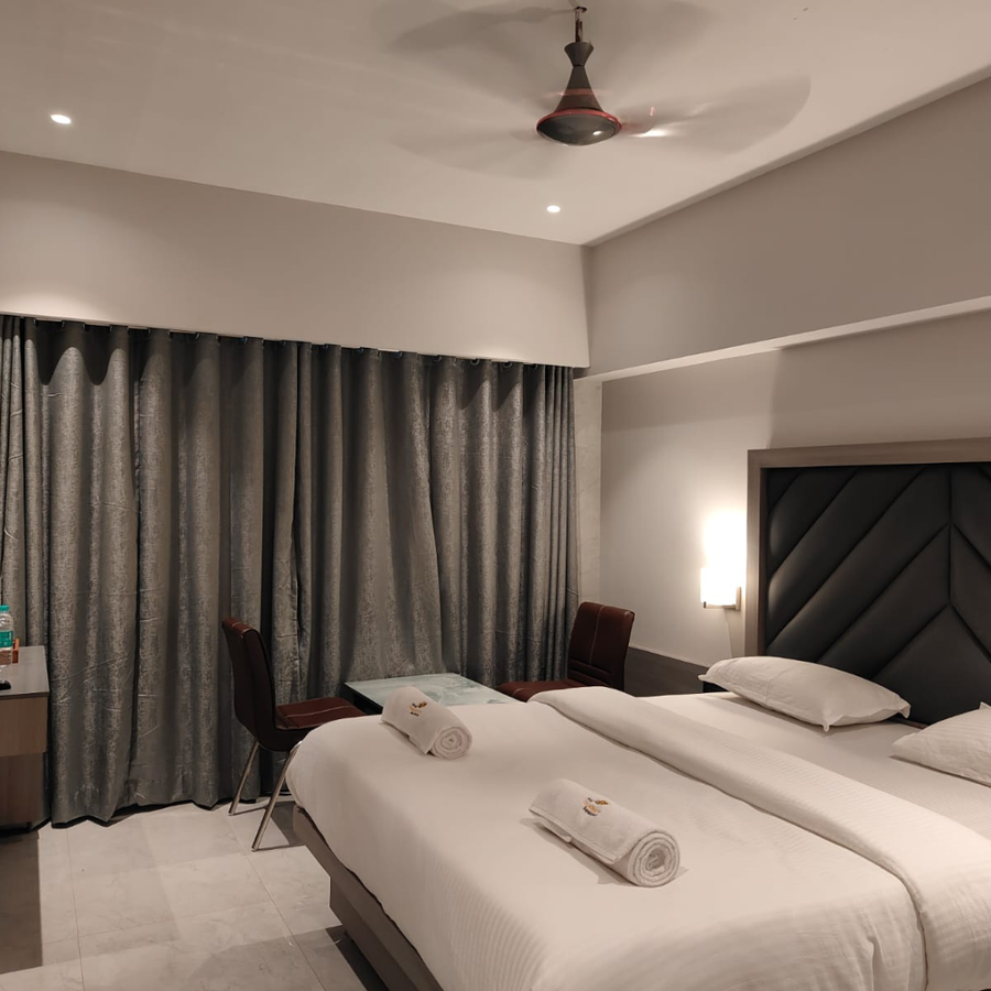 Hotel Nakshatra Residency,,3 star