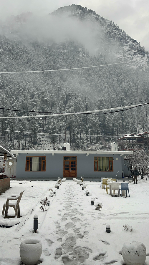 Hotel Adinova,Kasol Temple,3 star