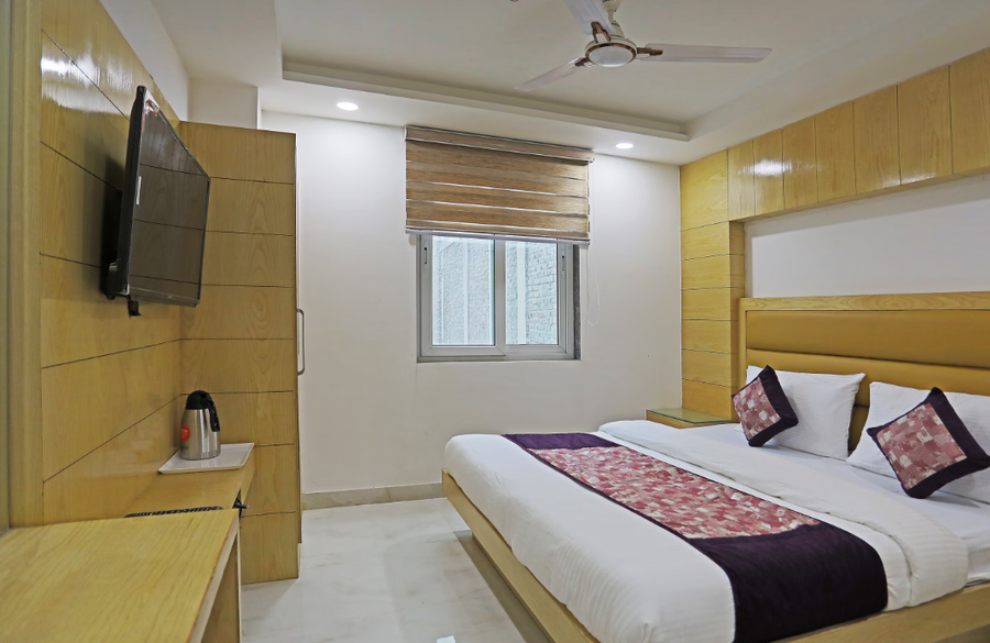 Hotel Kuber International @ New Delhi Railway Station,Paharganj,3 star