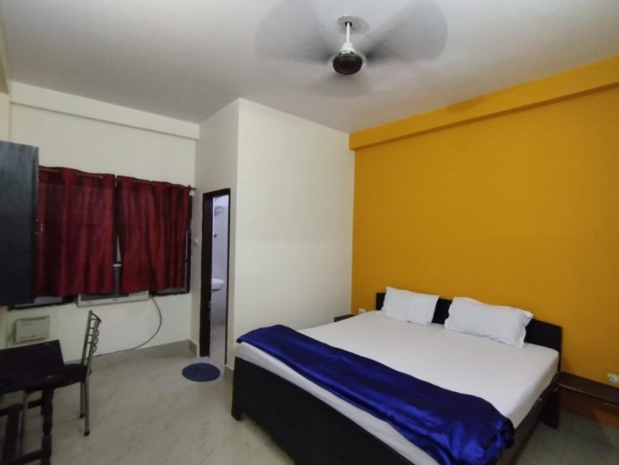 Ali Baba Guest House,Dashashwamedh Ghat,2 star