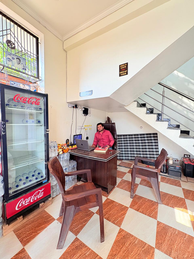hotel o home ram bila paying guest house