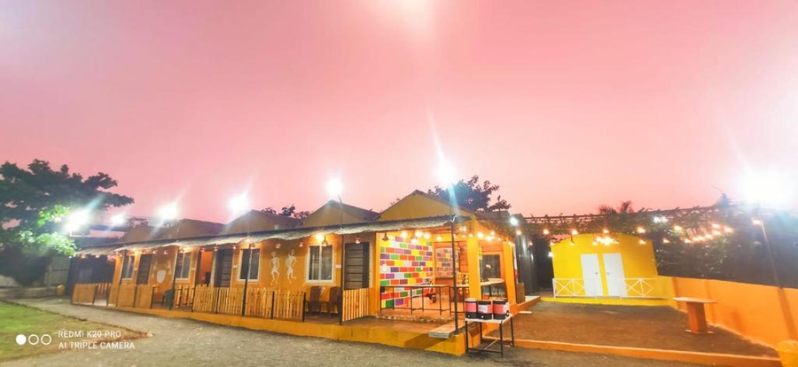 Mandav Hills Resort,,2 star