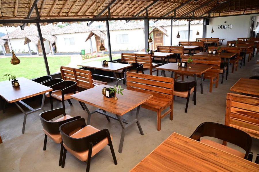 the hampi cafe