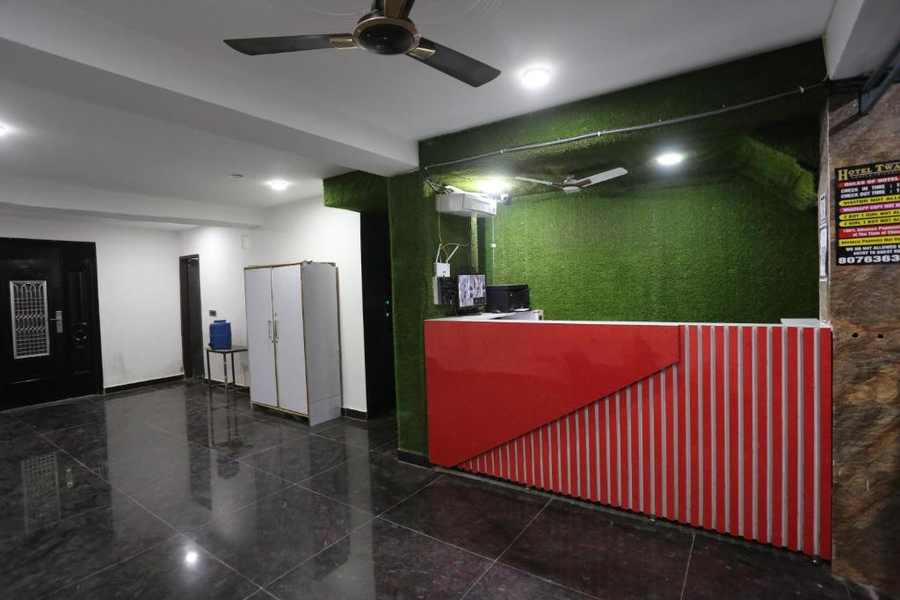 Hotel Twamev Laxmi Nagar,Laxmi Nagar,3 star