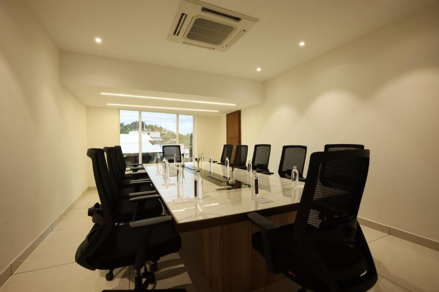 royal plaza suites by rak rooms
