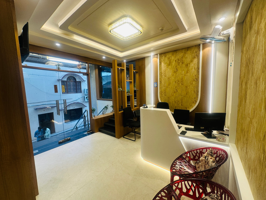 Hotel Deep Palace,Manduwadih,3 star