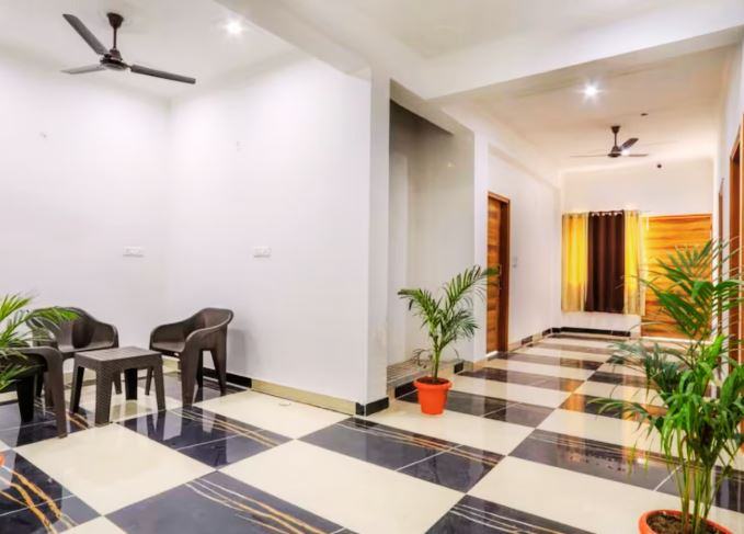 Kanhaiya Residency,,3 star