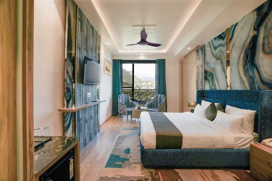 Alivaa Hotel,,5 star