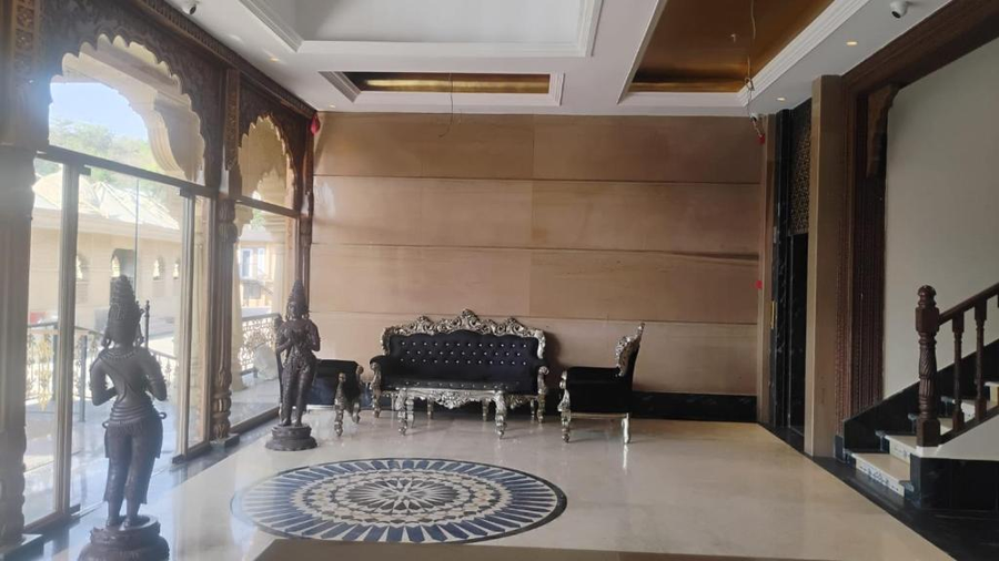 Revanta Suites,,3 star