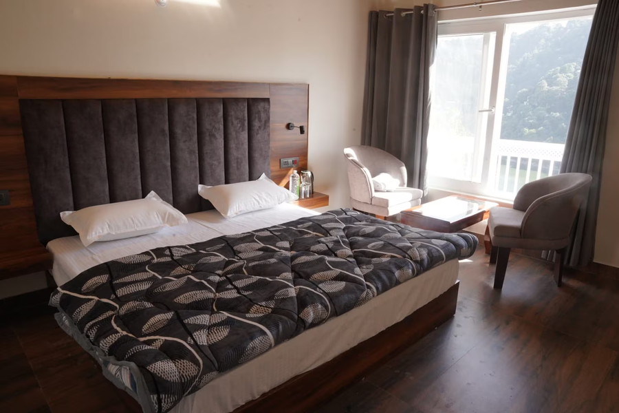 The Oak And Lake View Resort By Mind My Trip,Tallital,3 star