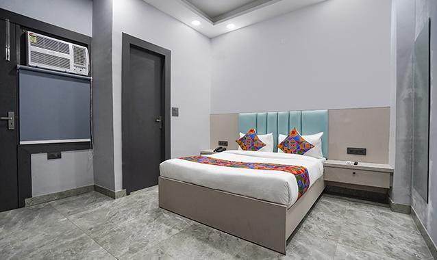 Fabhotel The Royal – Near Greater Kailash Metro,,3 star