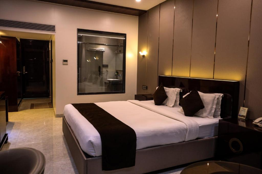 Hotel Atithi,,4 star