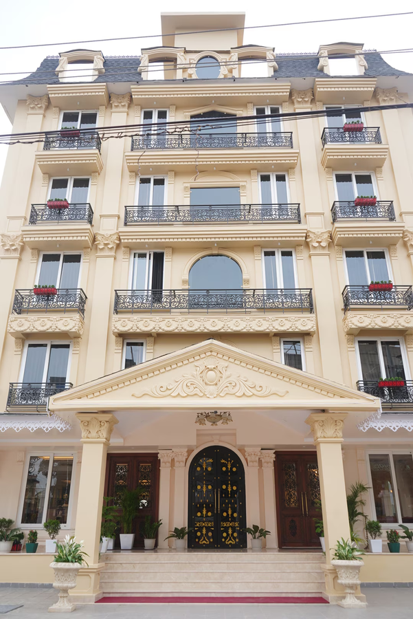 Hotel Nirvana - A Boutique Hotel,,3 star
