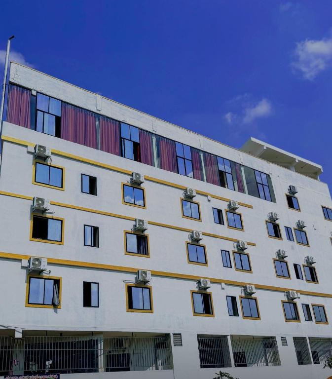 Royal Group Of Hotels,,3 star