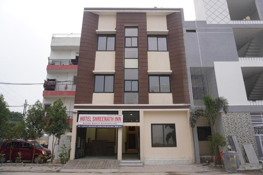 Hotel Shreenath Inn,,3 star
