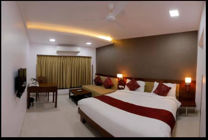 hotel raviraj