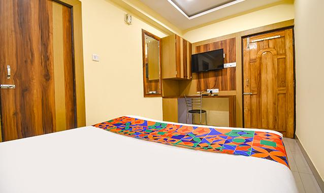 Fabhotel Seven Inn 30 - Near Care Hospital,Chandrasekharpur,3 star