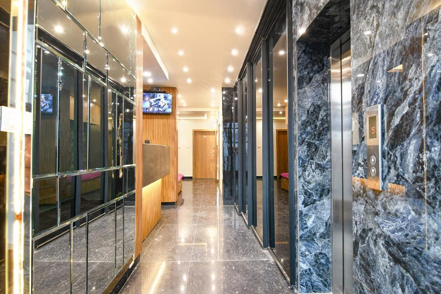fabhotel leela inn nr park circus 7 point