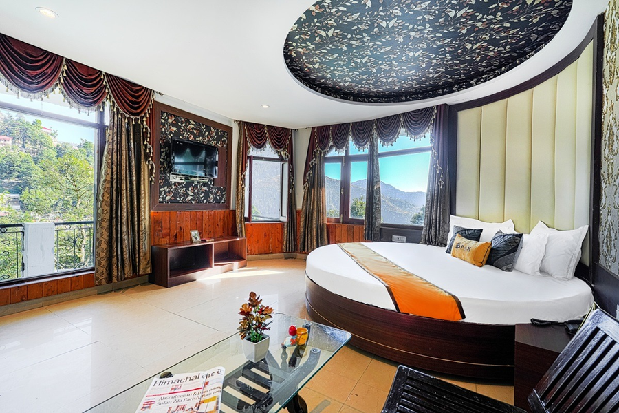 Pax Sunrise Inn Dalhousie,Mall Road Dalhousie,3 star