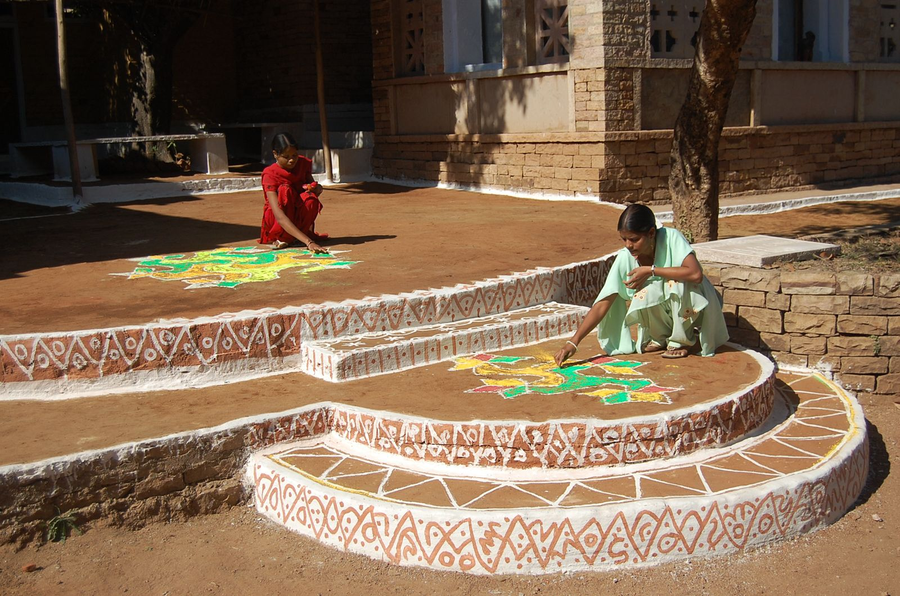 Amraee Rural Resort Craft Village Pranpur,Chanderi,3 star